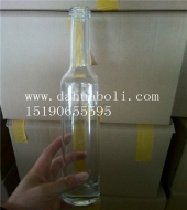 玻璃酒瓶